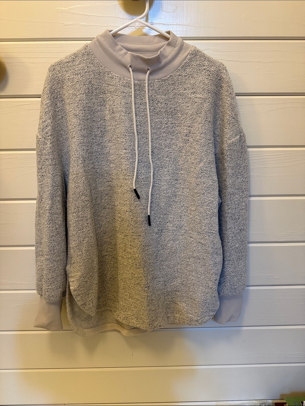 Varley Light Gray Pebbled Textured Soft Crewneck Pullover with Drawstring